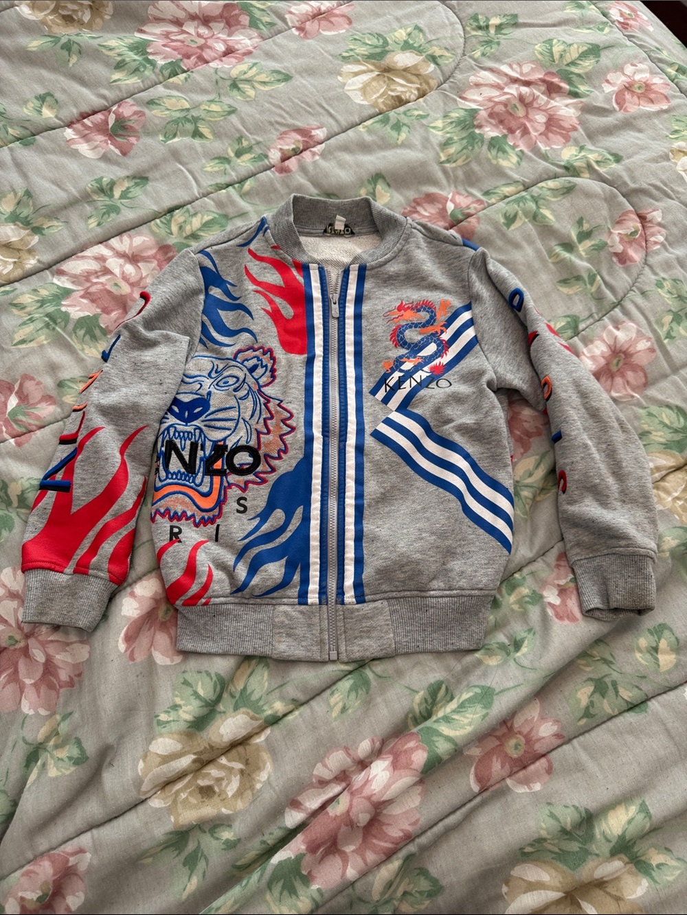 Kenzo Grey Graphic Zip-Up Jacket with Tiger & Dragon sweatshirt 8